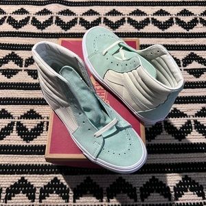 Vans Sk8-Hi (Retro Sport) Antique White/ True White